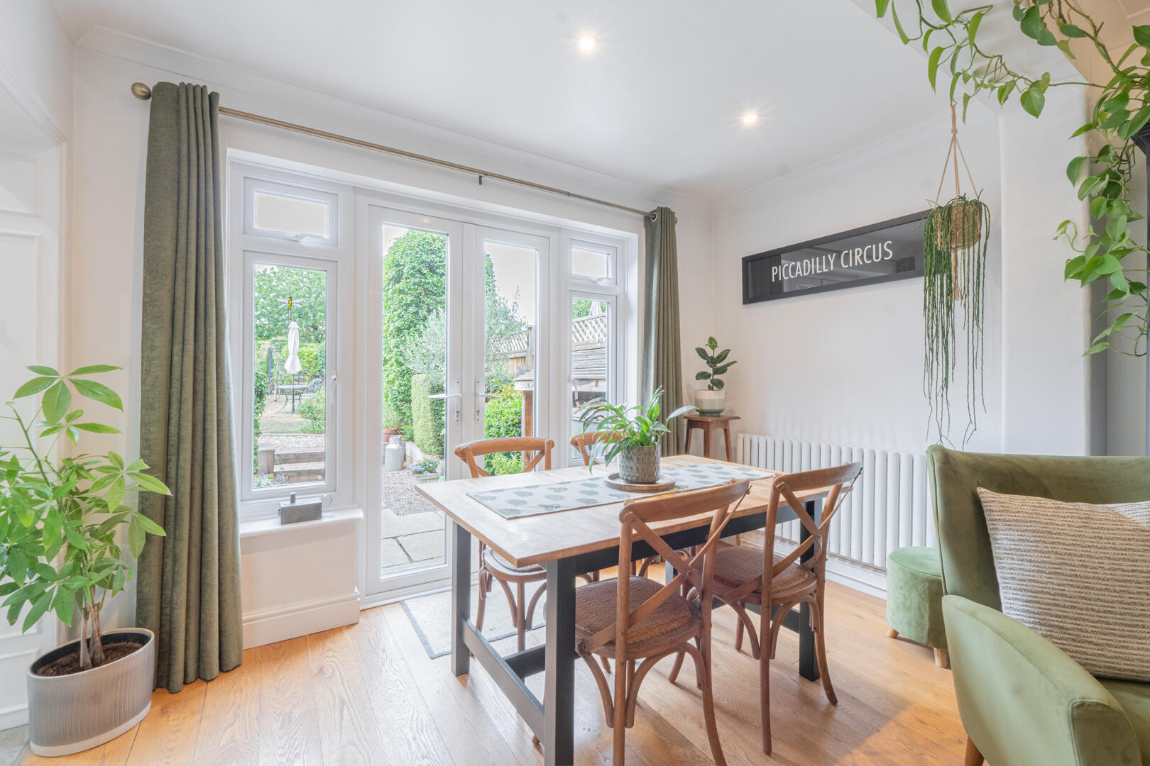 Timberdine Avenue, Worcester